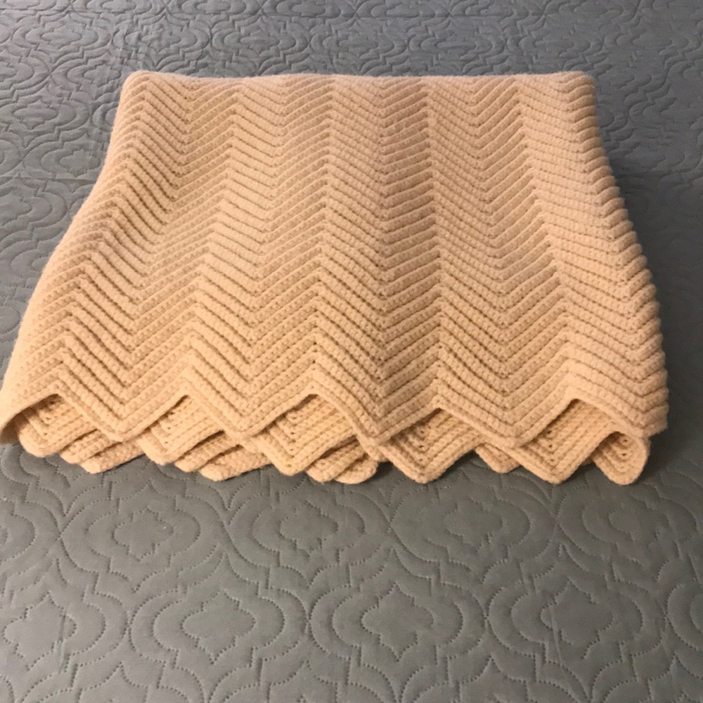 Vintage Hand Crochet Chevron Ivory Afghan Throw Blanket Wool Blend Warm …